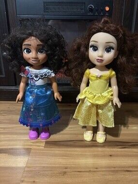 Disney Jakks Pacific Encanto Mirabel And Belle Stand 13’ Tall